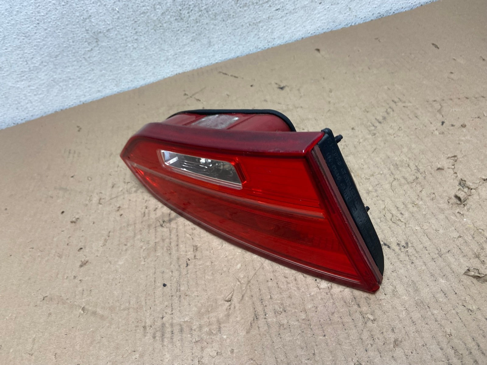 2013-2016 Hyundai Santa Fe Sport Left Driver LH Inner Tail Light AF3302 LK1