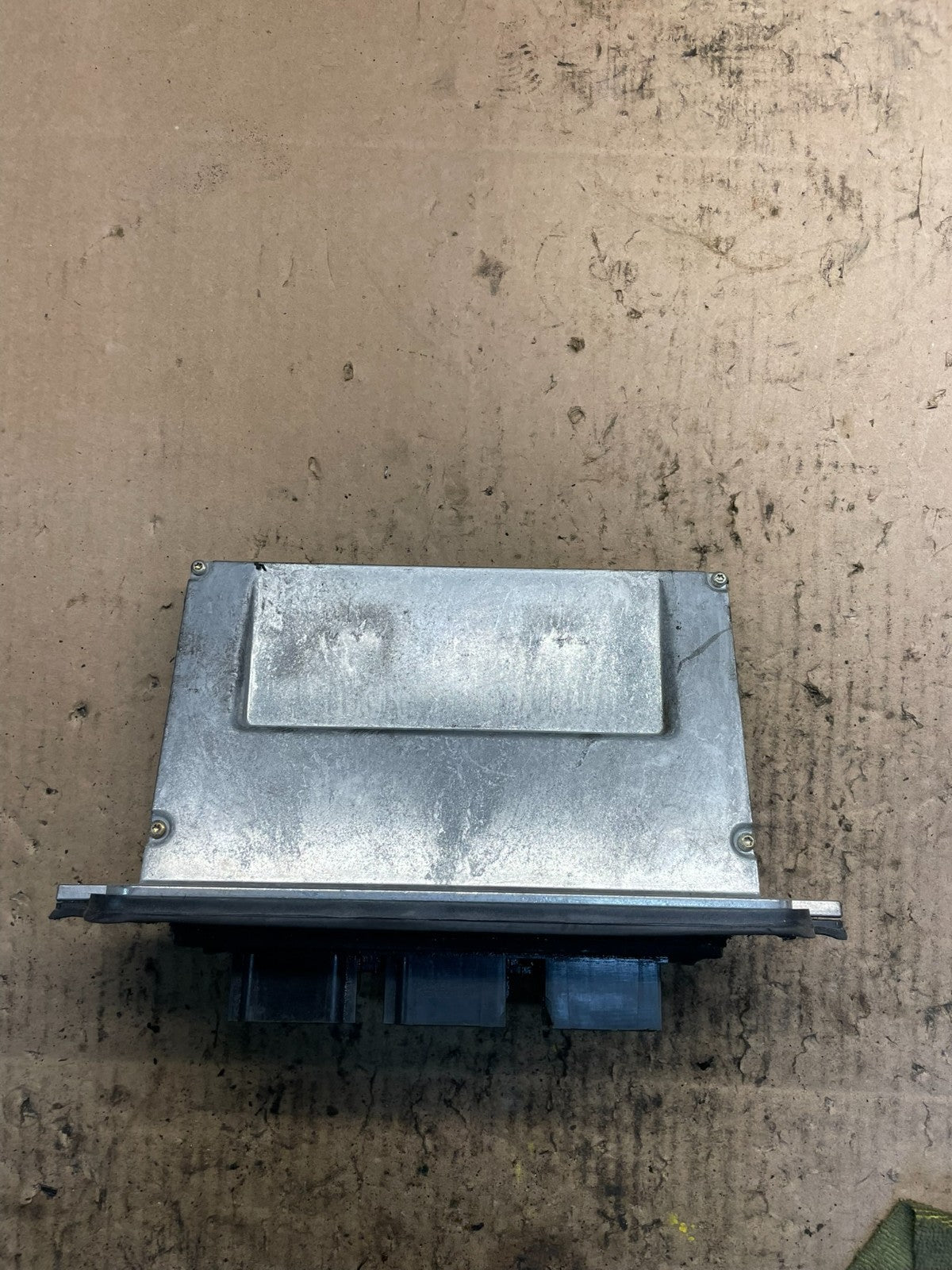2004 Ford Explorer Engine Control Unit ECU Computer Module 4L2A-12A650-ACB s83712