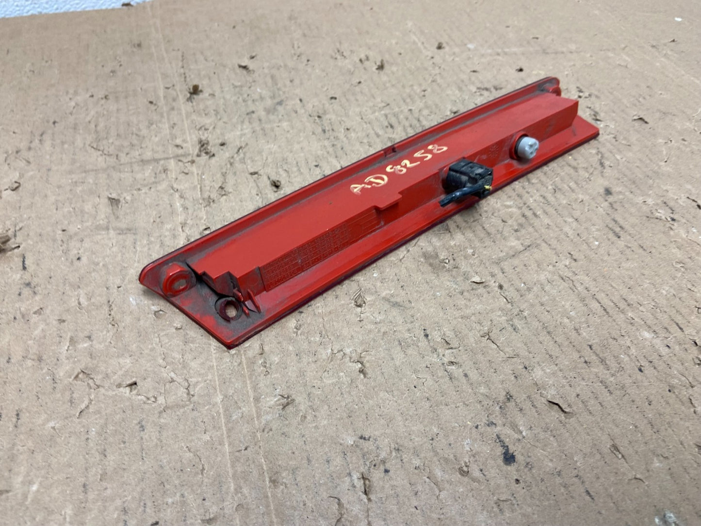 2012 to 2017 Ford Focus SE Trunk Lid Hatch 3rd Brake Light AD8258 DG4