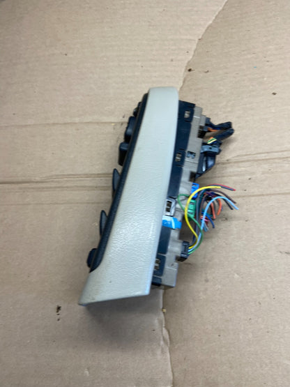 2003 to 2006 Suburban Tahoe Yukon Front Left Driver Window Switch AF1789 DG1