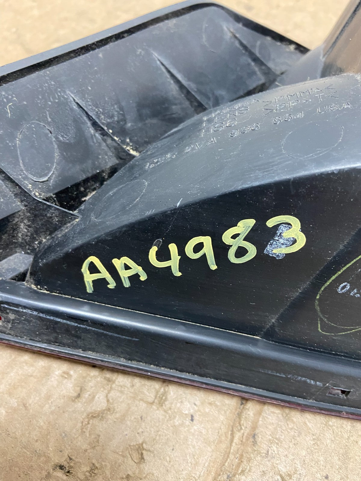 1998 - 2002 Honda Accord Coupe 2-door Left Driver LH Tail Light Oem AA4983 DW7