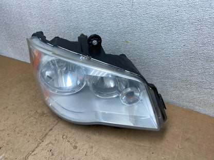 2011 to 2016 Chrysler Town and Country Right Passenger Headlight X9033 DW1