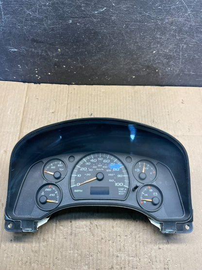 2003 to 2007 Chevrolet Express Speedometer Cluster Gauge S2360 PS0