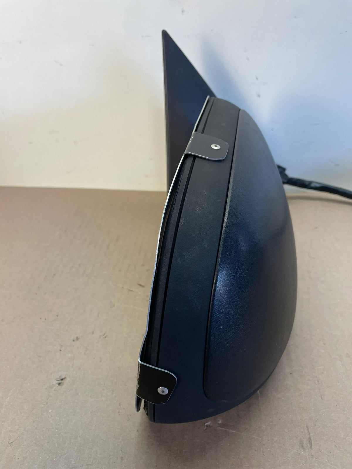 1999-2002 Chevrolet Tahoe Suburban Left Driver LH Side Door Mirror AI0737 LK7