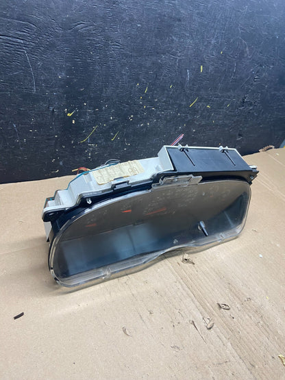 1999 to 2000 Ford E150 E250 E350 VAN Gauge Speedometer Cluster T1915 DG2