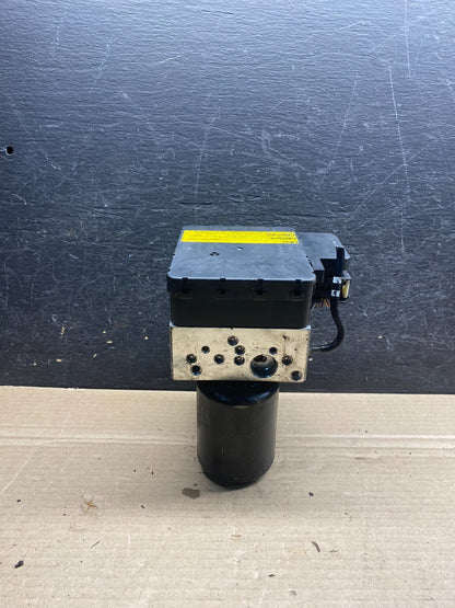 2004 - 2009 Toyota Prius ABS Brake Pump Anti Lock Module AH7597 DG3