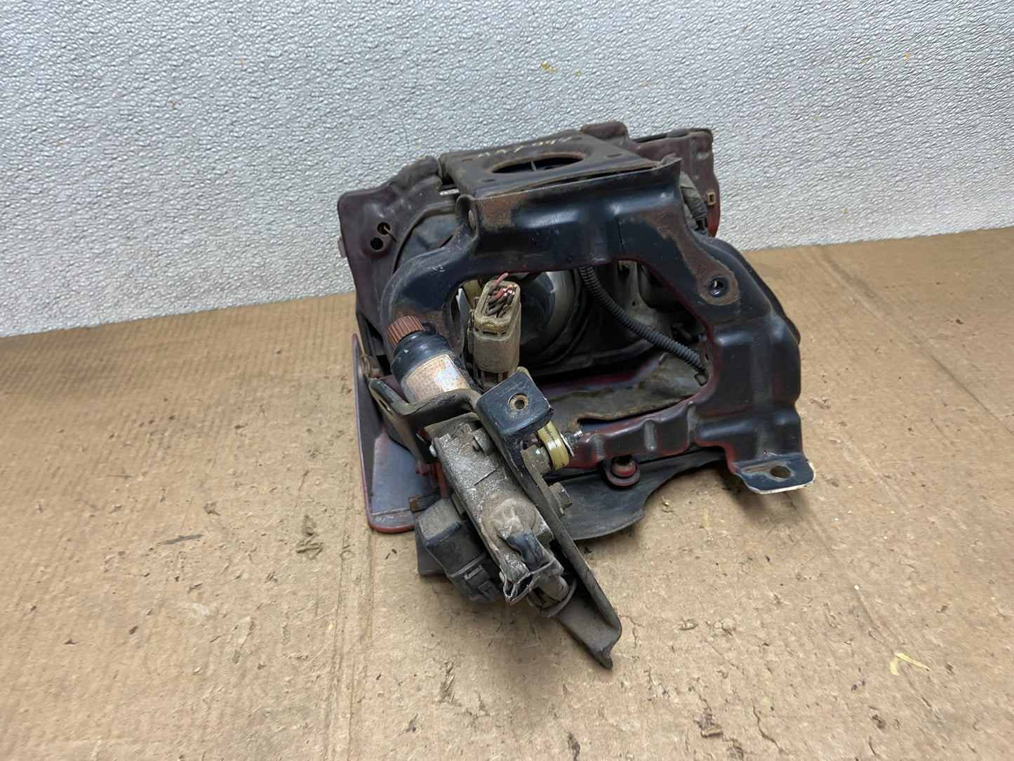 1984 to 1986 Nissan 300ZX Right Passenger Side Halogen Headlight OEM AA7094 DG4