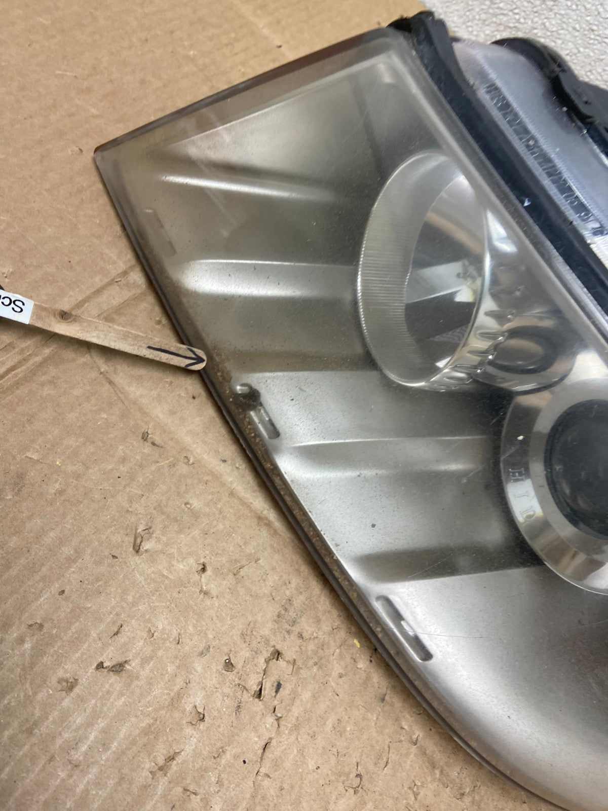 2005 to 2009 Saab 9-7X Left Driver LH Side Xenon Headlight OEM Y8813 DW5