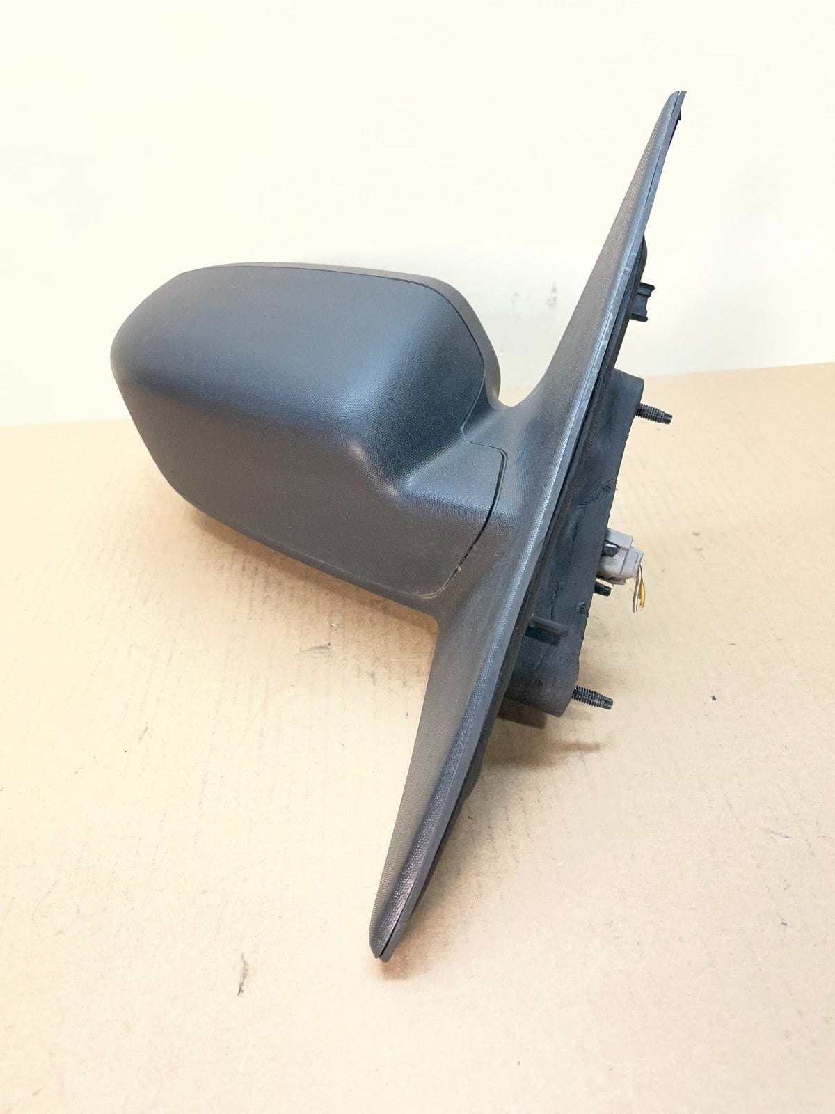 2011 to 2012 Ford Fusion Milan Right Passenger View Door Mirror AI4114 DW1