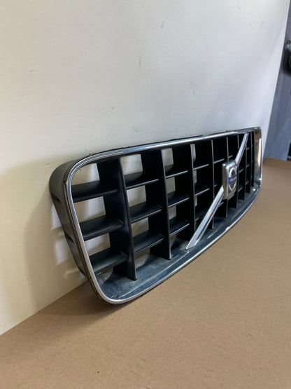 2003 to 2013 Volvo XC90 Front Upper Grill Grille AI0679 DW2