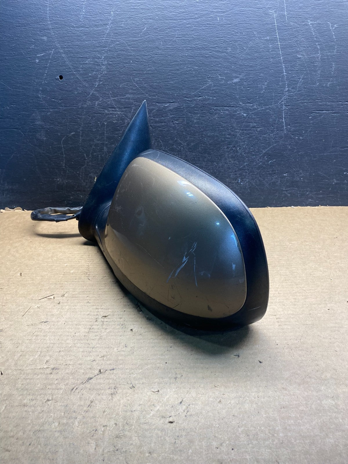 2003-2006 Chevrolet Tahoe Suburban Left Driver LH Turn Door Mirror AD9936 DW2