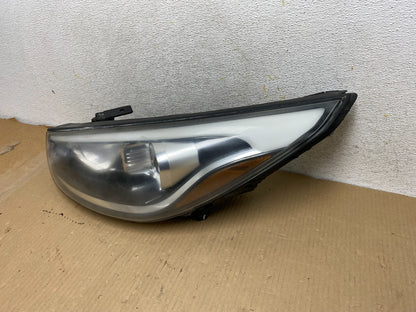 2014 to 2015 Hyundai Tucson Driver Left Side Headlight AH3051 PS2