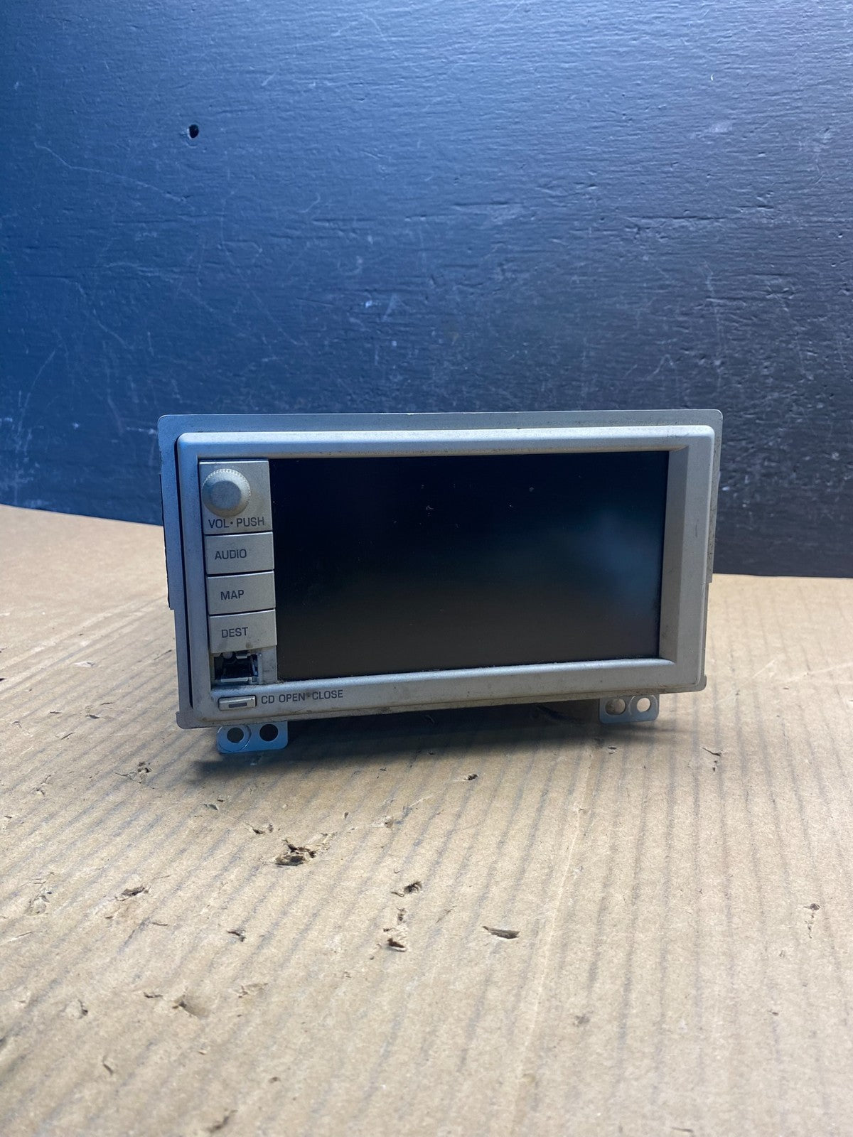 2004 - 2006 Lincoln Navigator Radio Stereo CD Player Screen GPS Navi ad1731 DG0