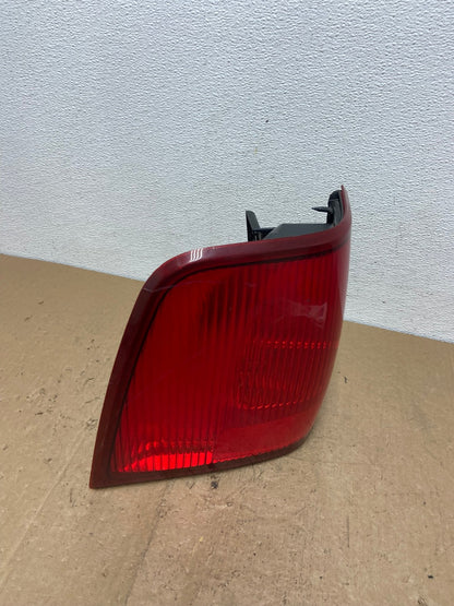 2003 to 2006 Lincoln Navigator Left Driver LH Side Tail Light AC7269 LK2