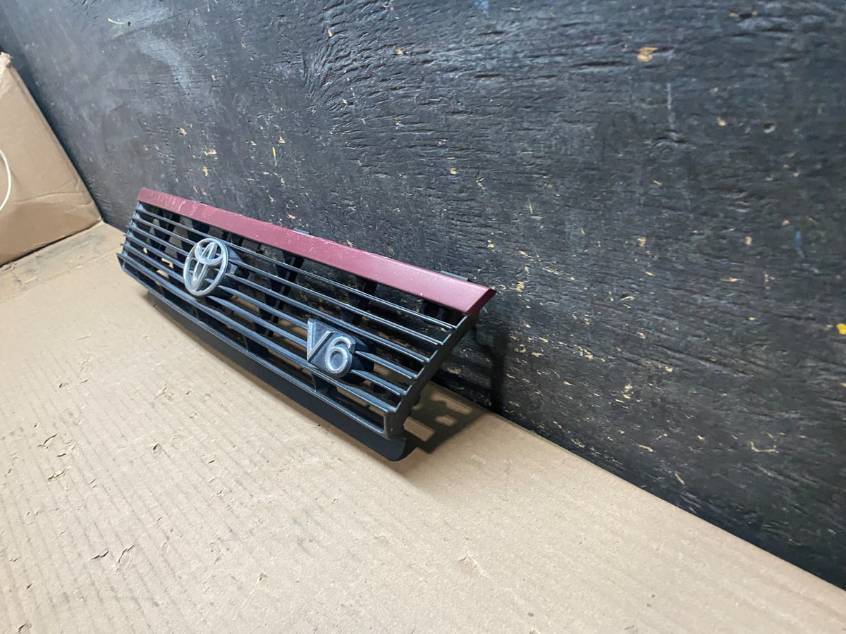 1987 to 1991 Toyota Camry Front Grille Grill U7910 PS1