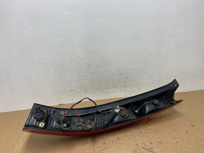 2002 2003 2004 Honda Crv Cr-v Left Driver Lh Tail Light AF8372 DW6