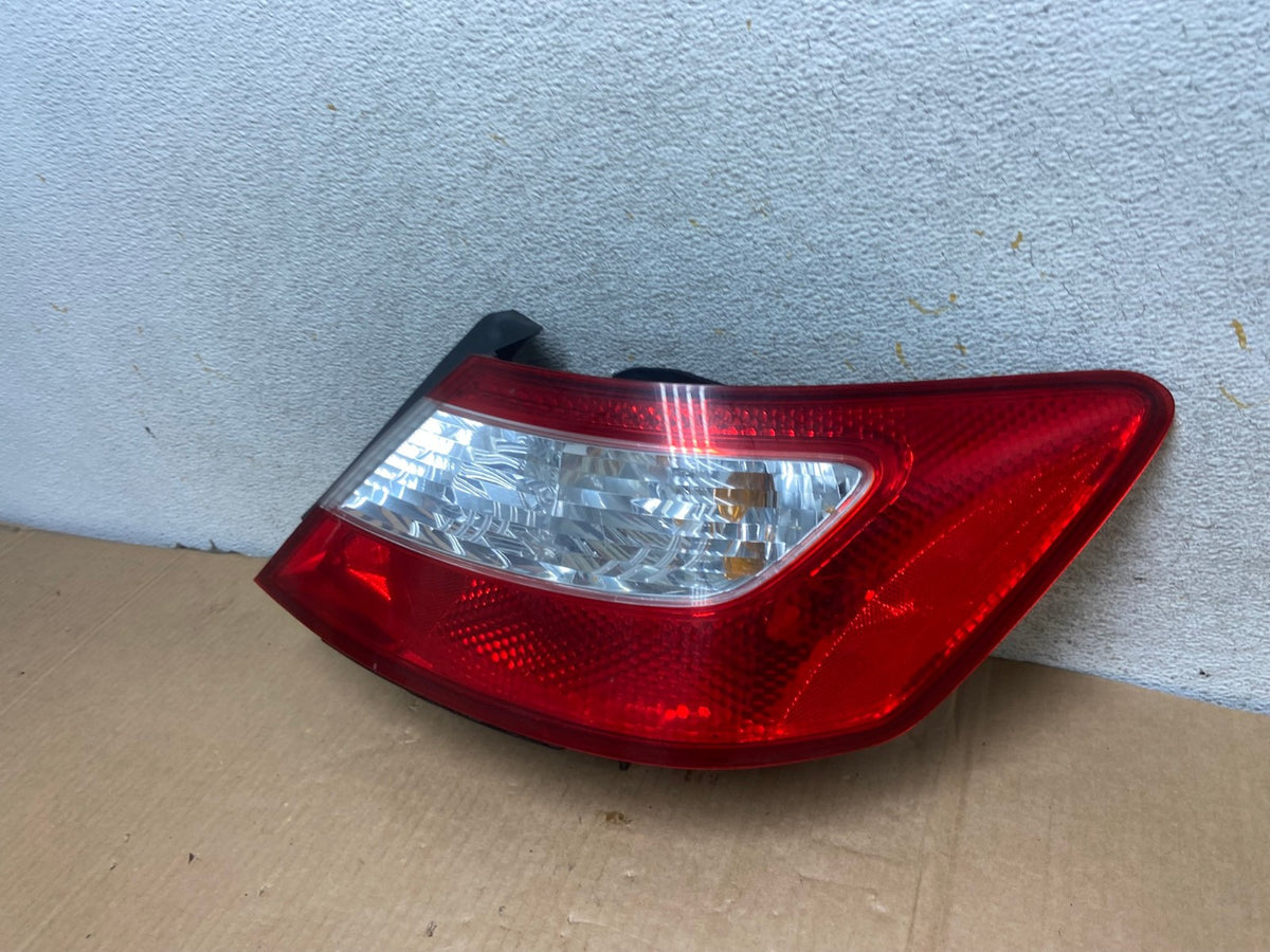 Coupe 2006 2007 2008 Honda Civic Right Passenger RH Tail Light AI6911 LK1