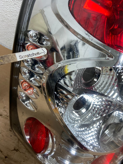 1999-2004 Jeep Grand Cherokee Left + Right Set Chrome Tail Lights AD4367 DG3