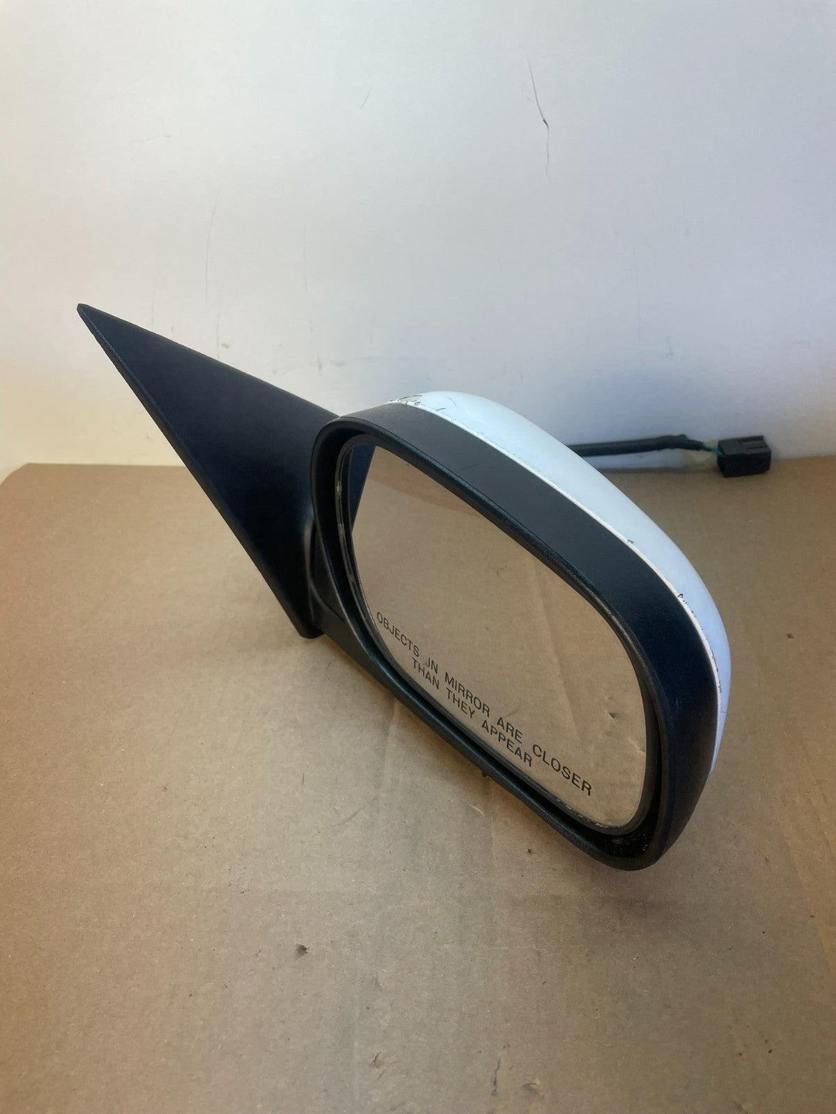 1999 - 2002 Ford Crown Victoria Right Passenger View Door Mirror AG78132