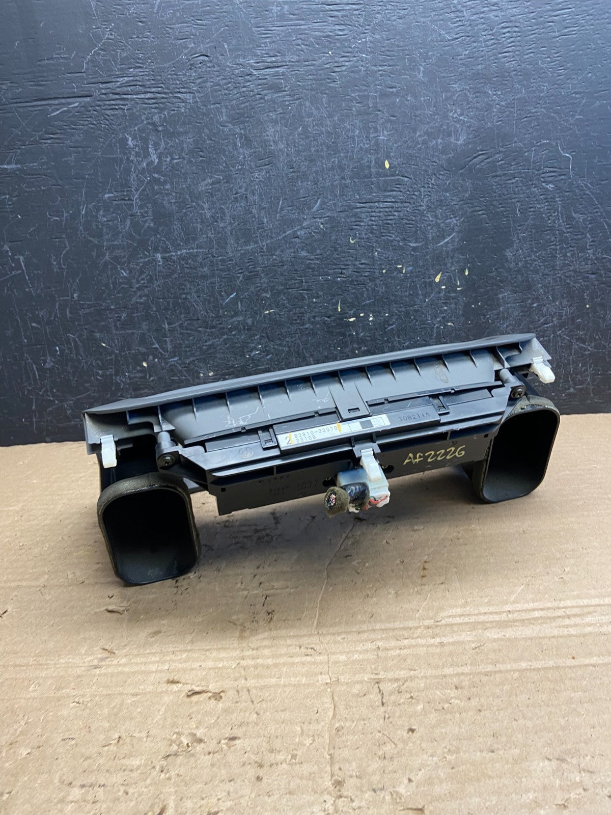 2002 2005 Toyota Camry Radio Center Console Air Vent Bezel Trim AF2226 DW3