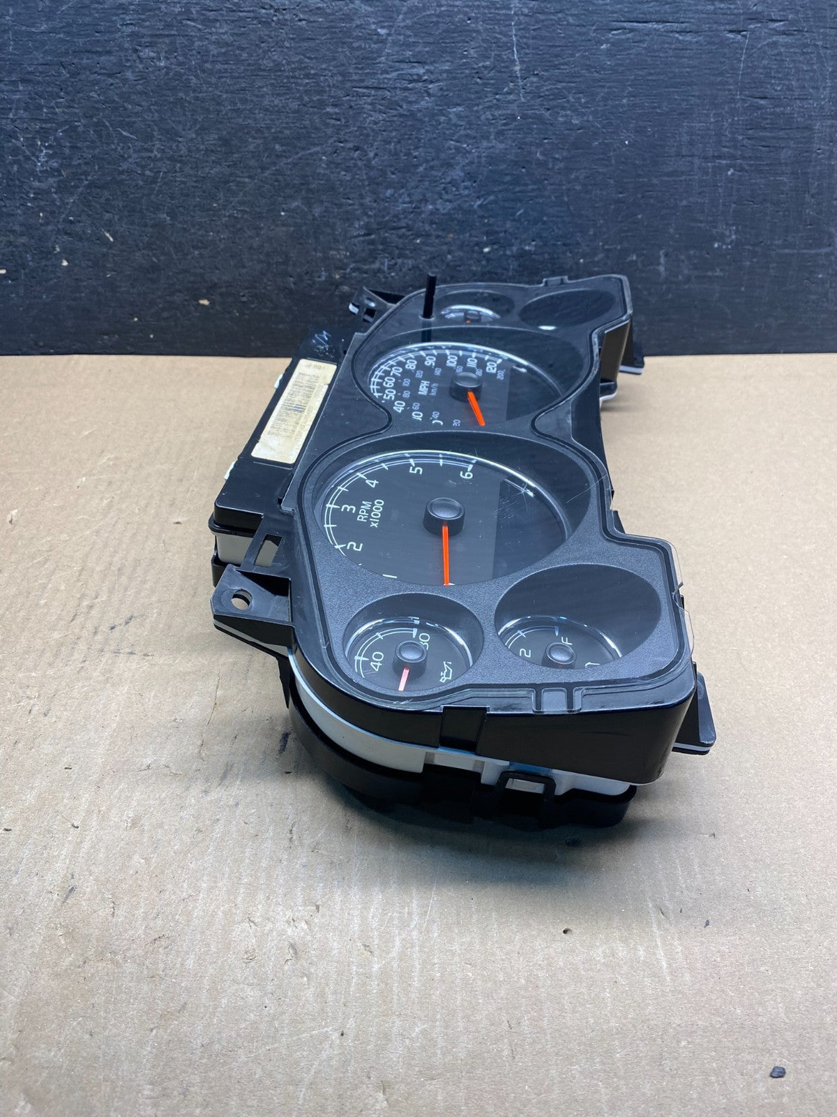 2008 2014 GMC Chevrolet Yukon Tahoe Speedometer Cluster Gauge AG18362