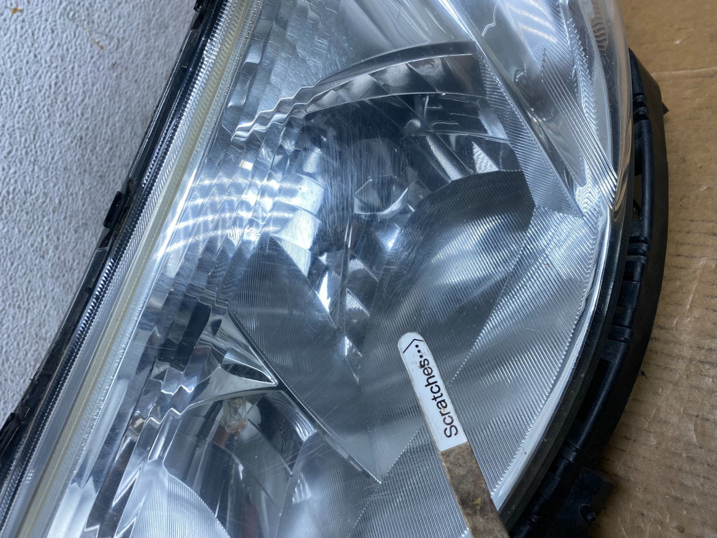 2009-2013 Subaru Forester Left Driver LH Halogen Headlight AD9228 DW3