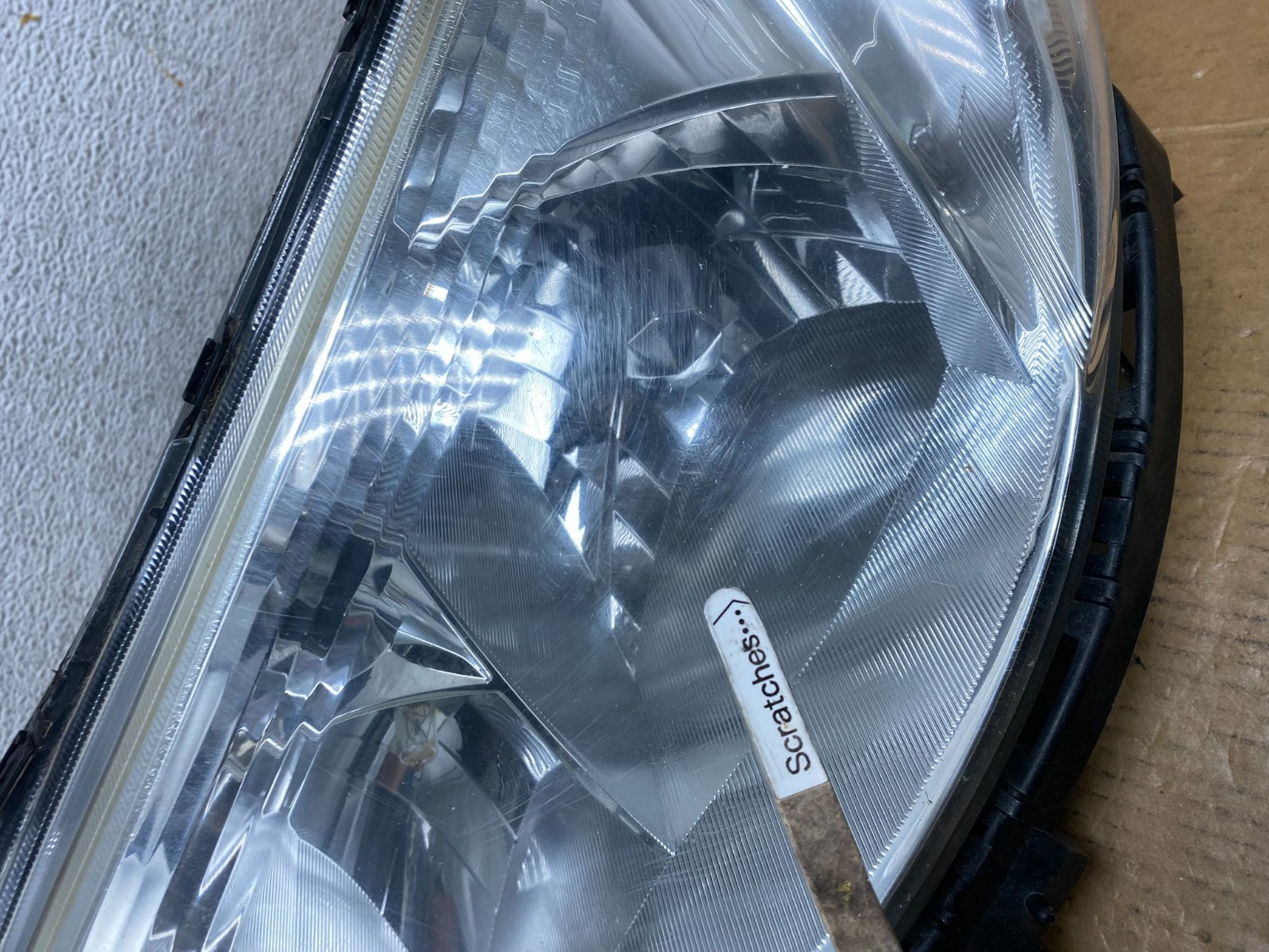 2009-2013 Subaru Forester Left Driver LH Halogen Headlight AD9228 DW3