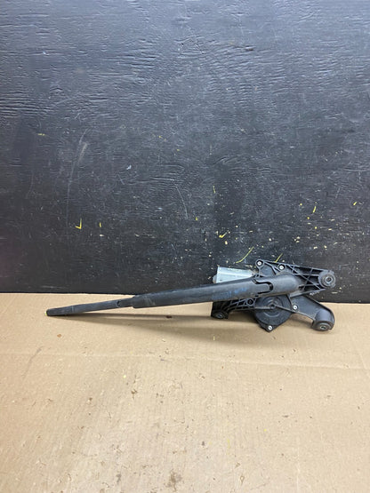 2011 to 2014 Ford Edge Licnoln MKX Rear Windshield Wiper Motor T9721 DG0