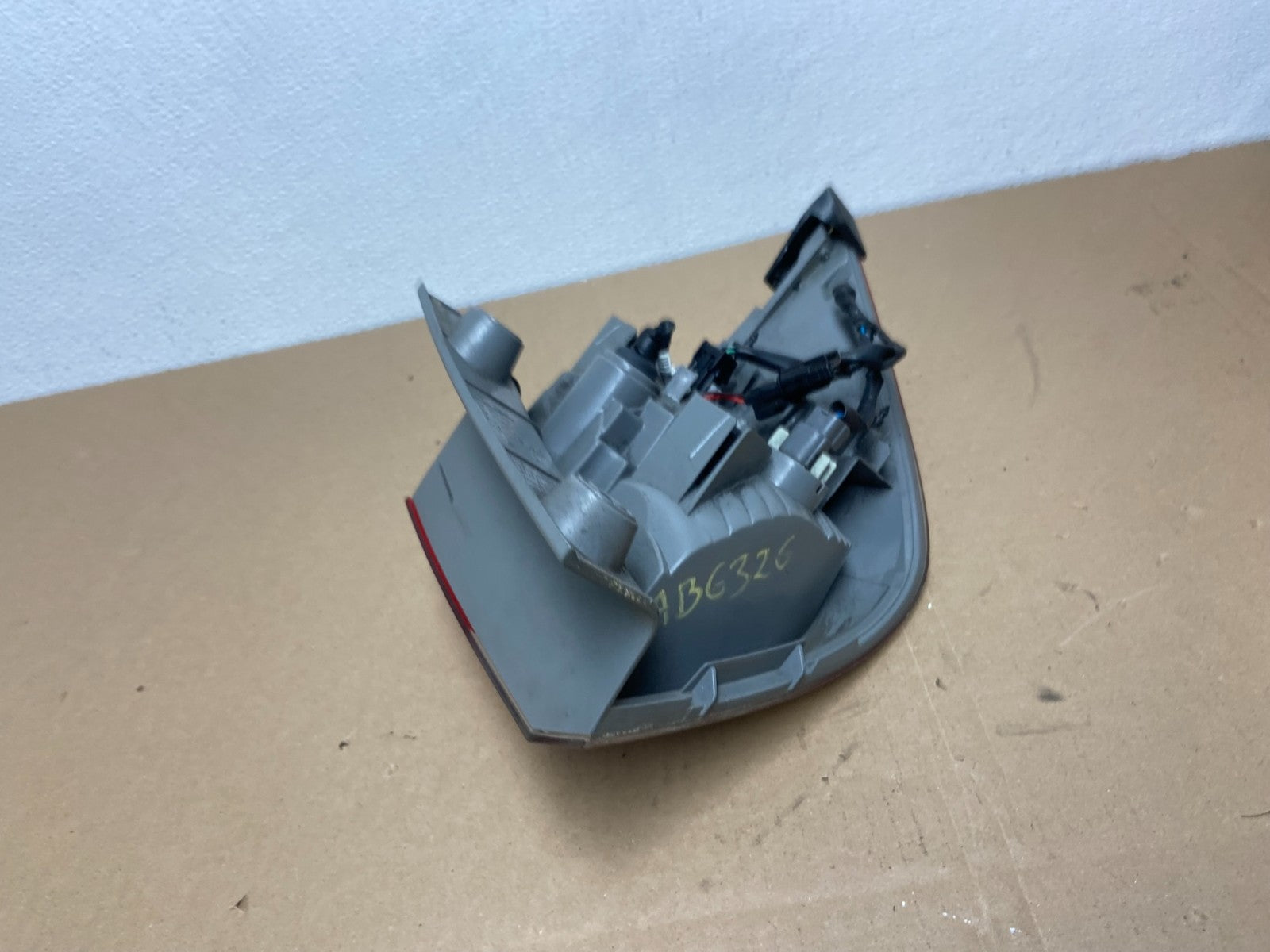 2014 to 2017 Honda Odyssey Left Driver Side Tail Light AB6326 DW5