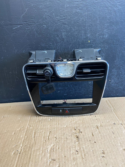 2011 - 2014 Chrysler 200 Dash Radio Bezel Trim Clock Hazard Bezel AD6777 DG0