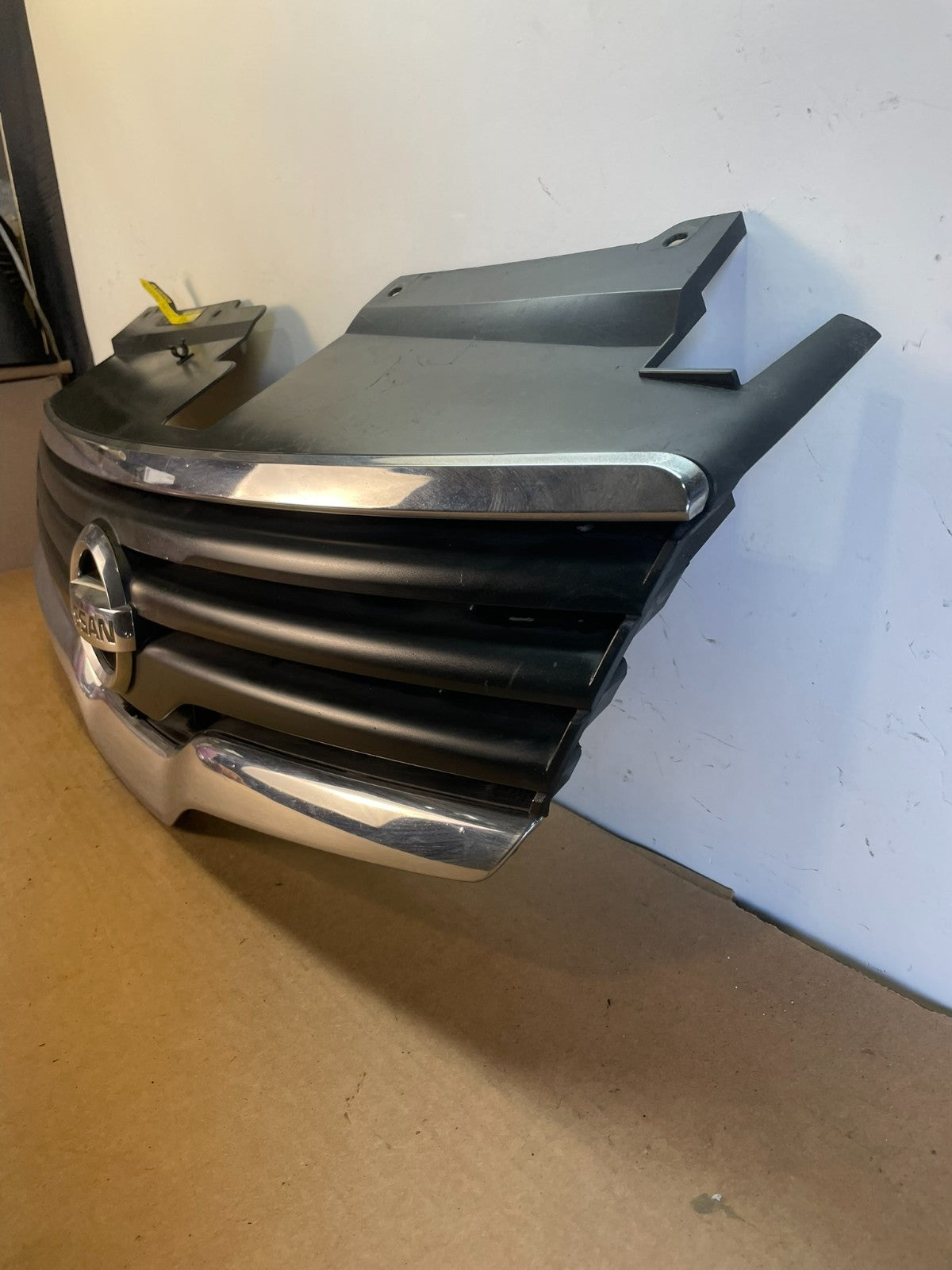Sedan 2007 2008 2009 Nissan Altima Front Upper Grill Grille AF8702 DG1