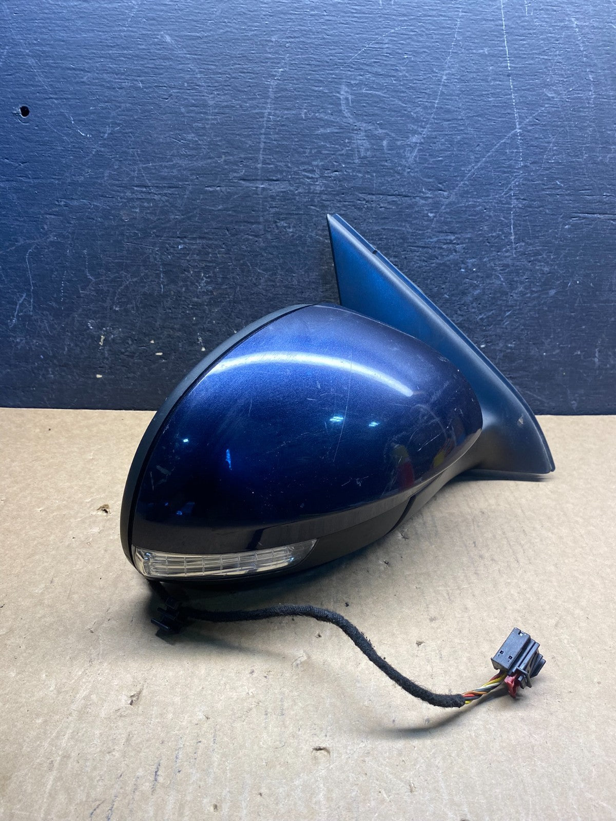 2009 to 2018 Volkswagen Tiguan Right Passenger View Door Mirror AG6057 DG1