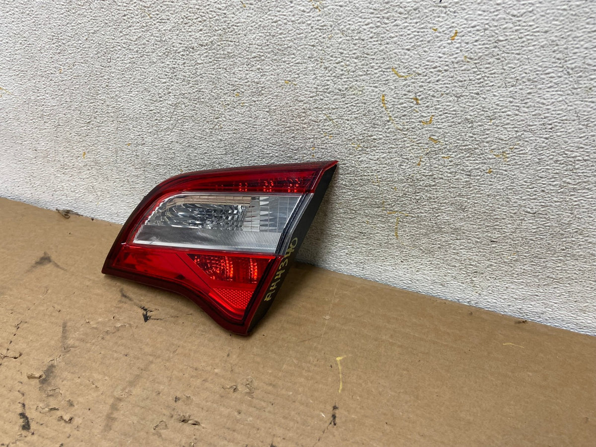 2015 - 2017 Subaru Legacy Right Passenger RH Side Tail Light Inner AH4340 LK2