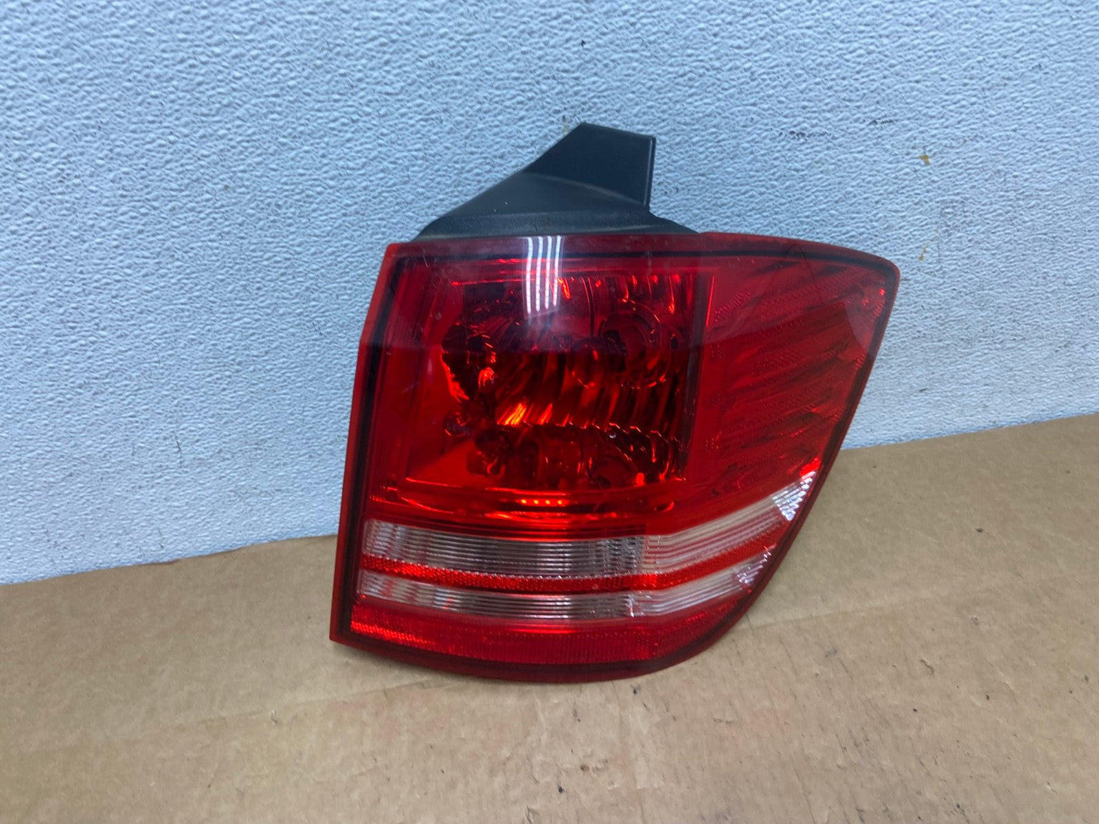 2009 - 2011 Dodge Journey Right Passenger Side Tail Light TYC AD4556 LK0