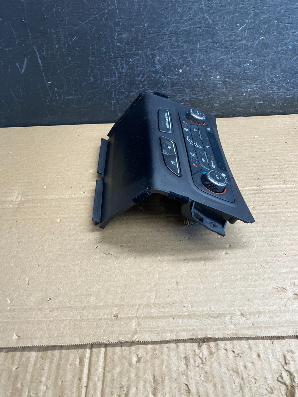2016 - 2019 Ford Escape Ac Heater Climate Control Temperature ag0158 DG2