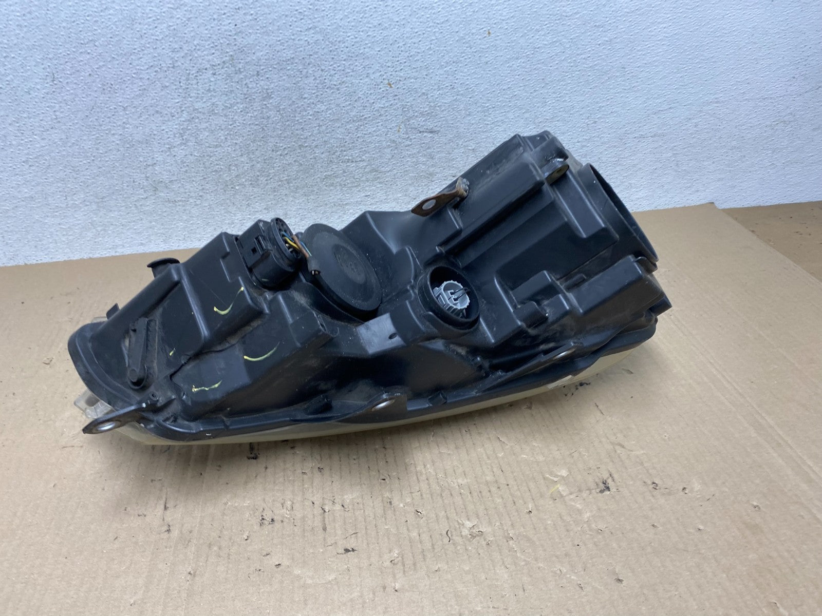 2010-2014 Volkswagen Golf MK6 GTI Left Driver LH Halogen Headlight AF5884 DW6