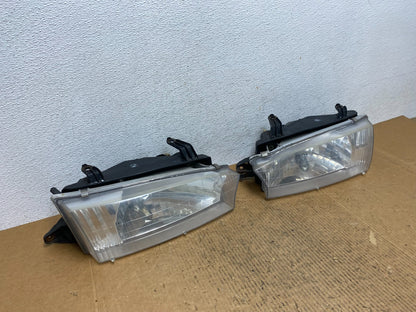 1997 - 1999 Subaru Legacy Left+Right Side Headlights Halogen AE1432 DW2