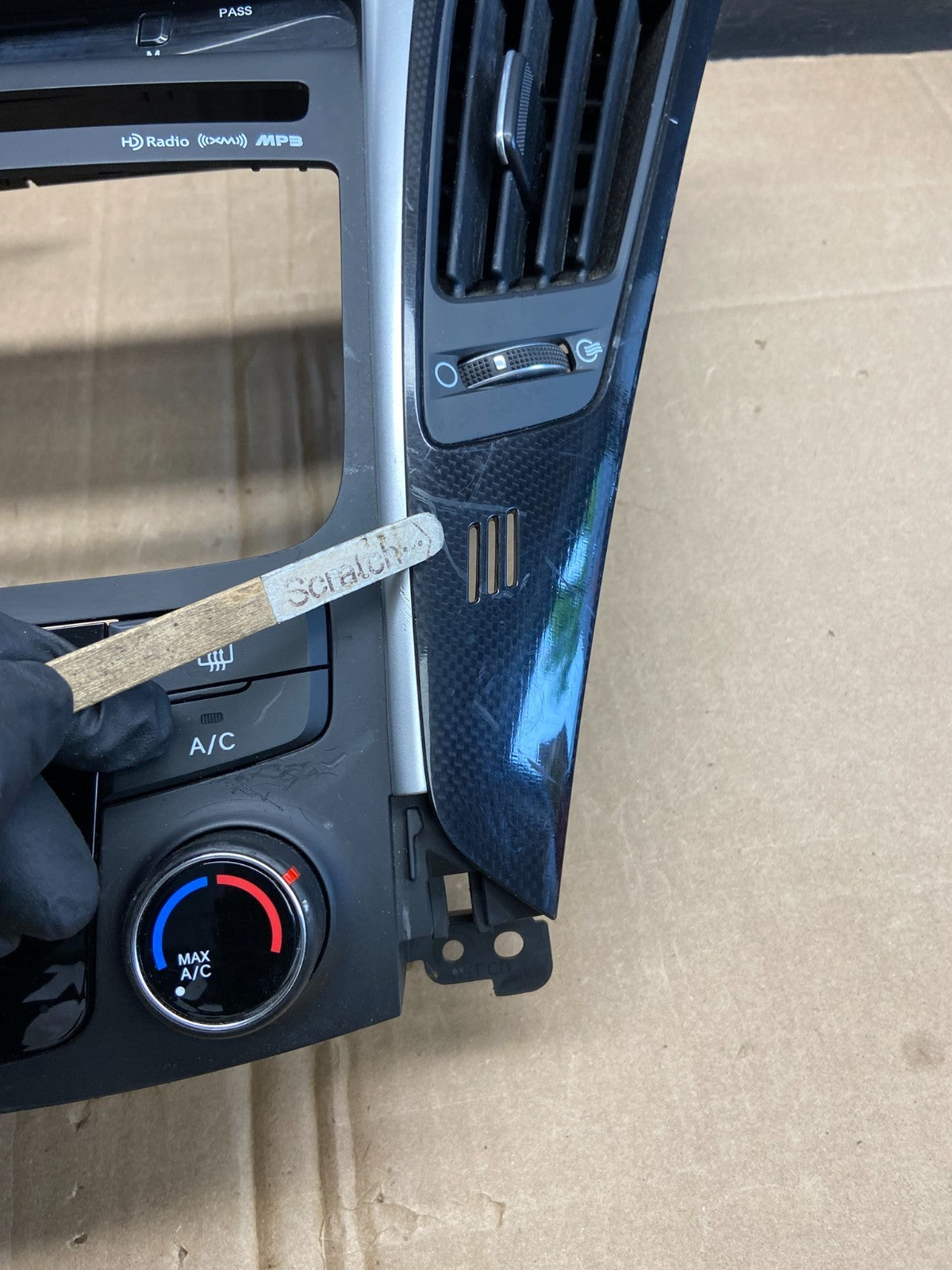 2011 - 2014 Hyundai Sonata Center Radio Climate Control Air Vent Bezel AD7103 DG2