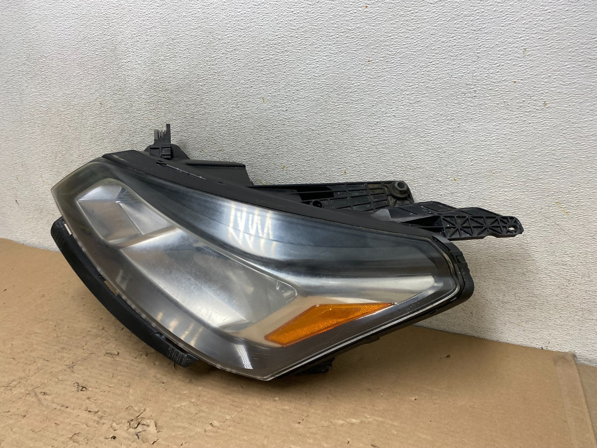 2013-2017 Chevrolet Traverse Left Driver LH Side Headlight Halogen AI1027 DW1