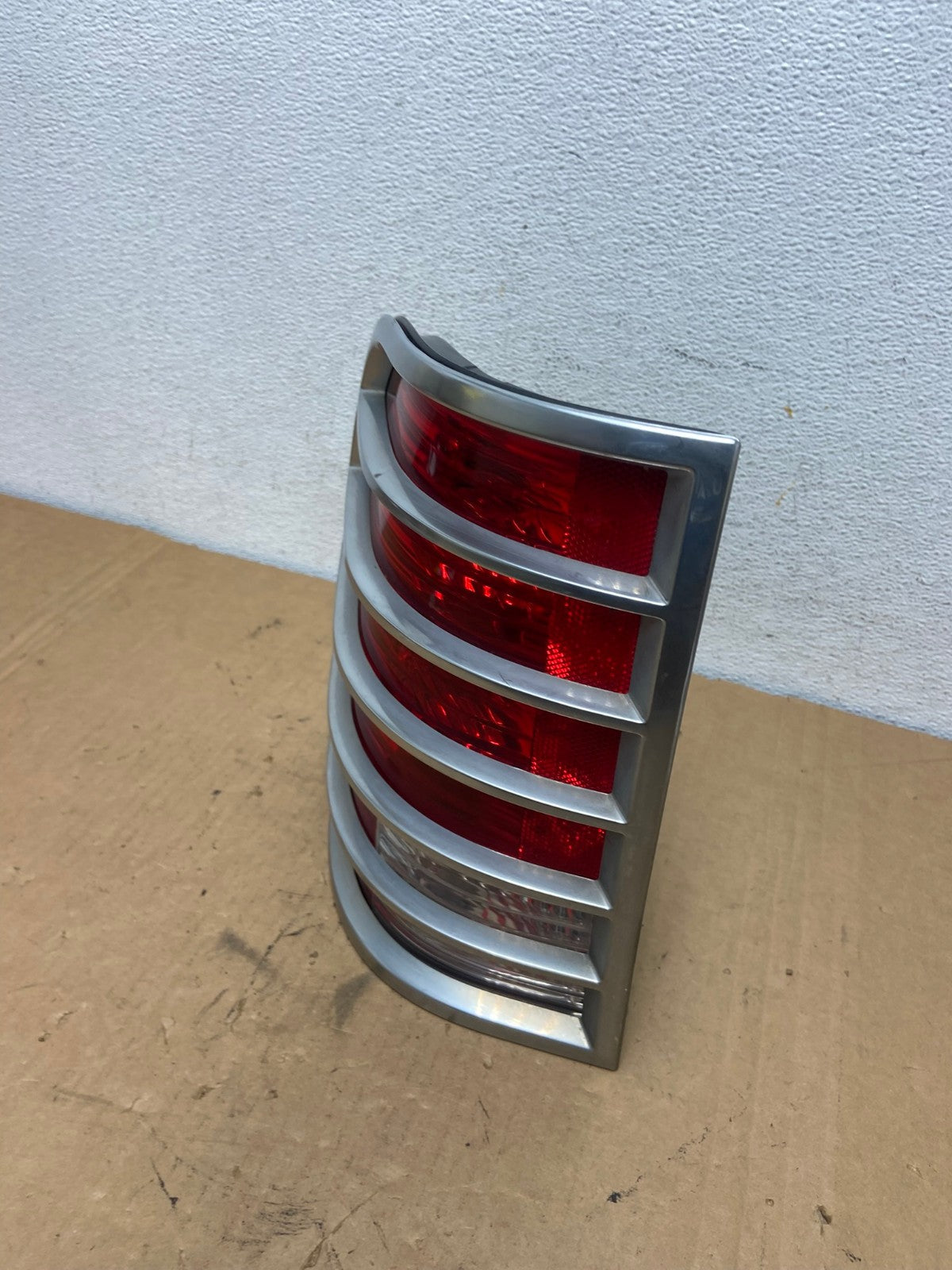 2002 to 2005 Mercury Mountaineer Left Driver Lh Side Tail Light AD2794 LK1
