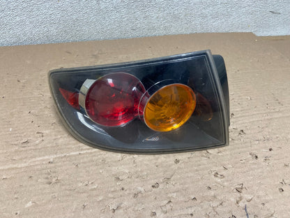 2004 2006 Mazda 3 Left Driver LH Side Tail Light AB1618 DW0