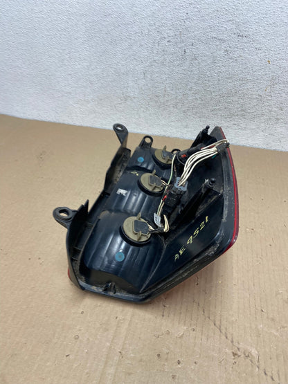2007 2008 2009 Chrysler Aspen Tail Light Right Passenger Rh Side AE9521 LK6