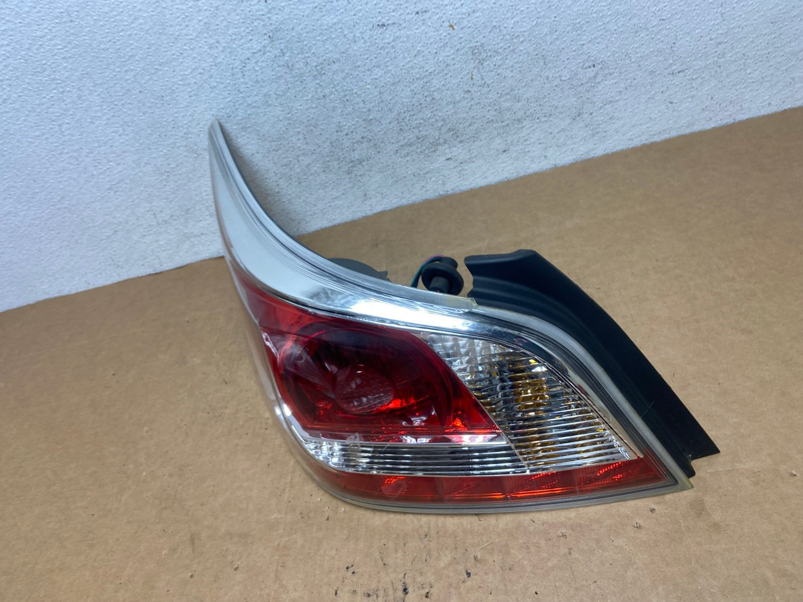 2013 2014 2015 Nissan Altima Left Driver LH Side Tail Light AD4617 LK1