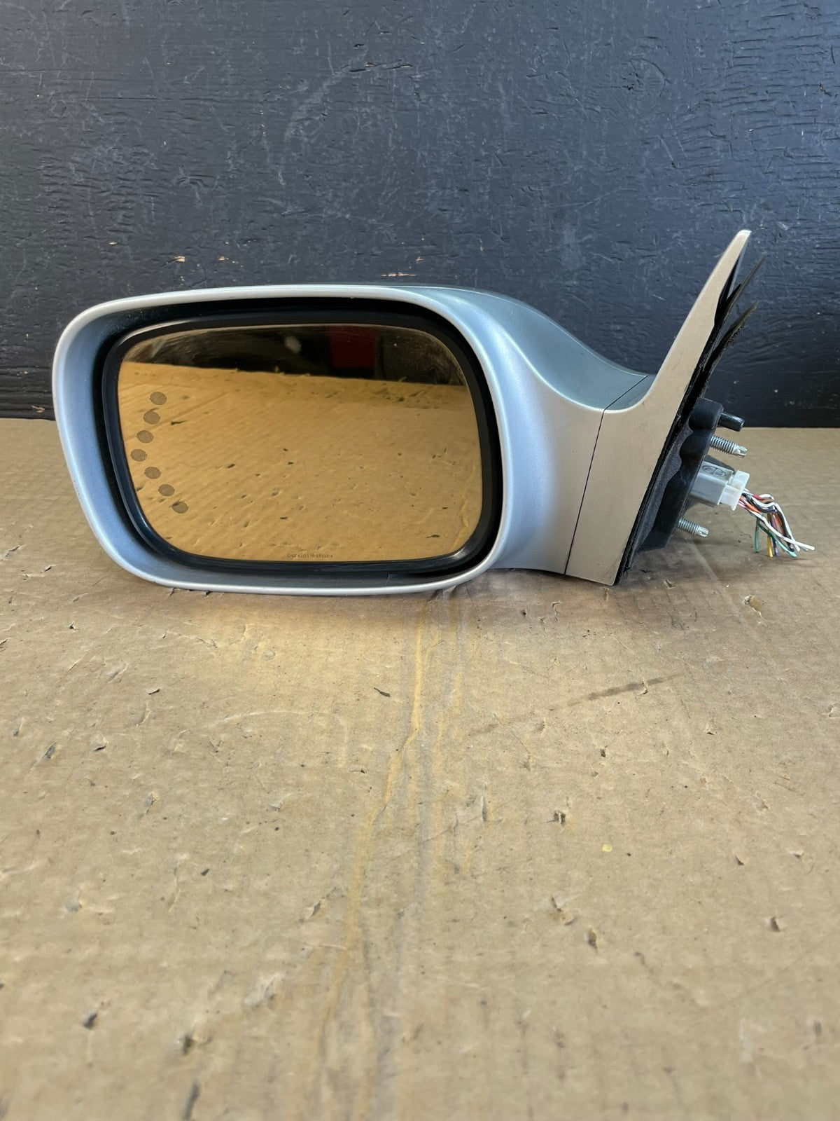 2005 - 2010 Toyota Avalon Left Driver LH View Door Mirror AC9854 DW4