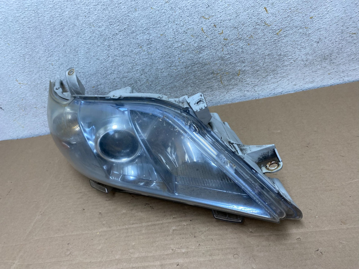 2007 - 2009 Toyota Camry Halogen Right Passenger Headlight AH9387 DW1