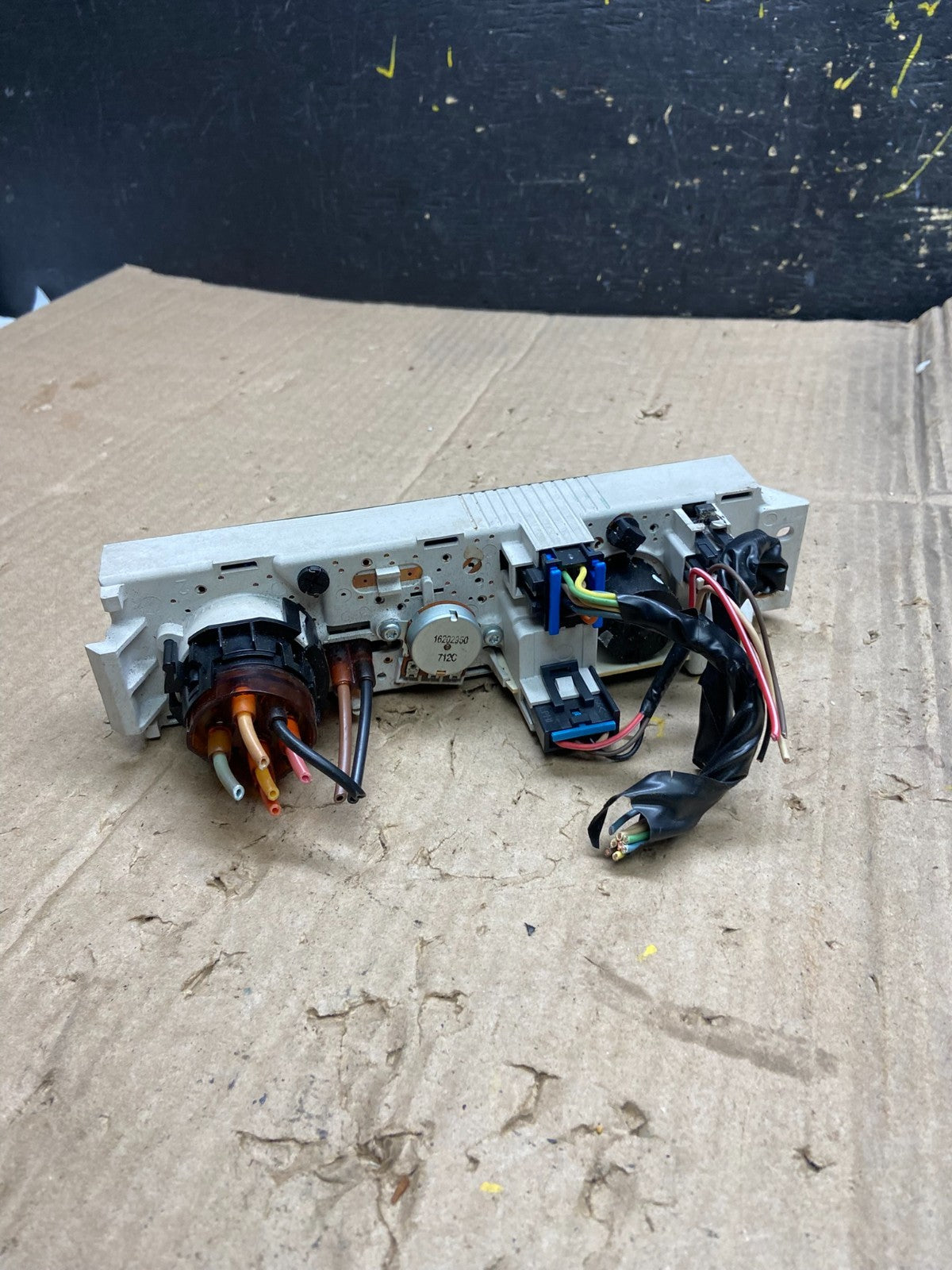 1996 - 2005 GMC Chevrolet Express 1500 Climate Control A/C X1918 DG3