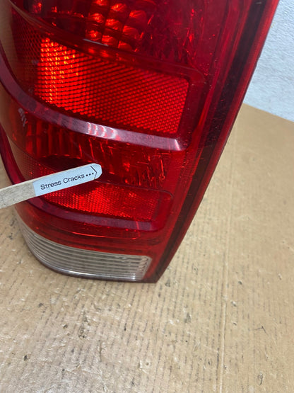 2003 2004 2005 2006 Ford Expedition Left Driver Lh Tail light AE0354 LK3