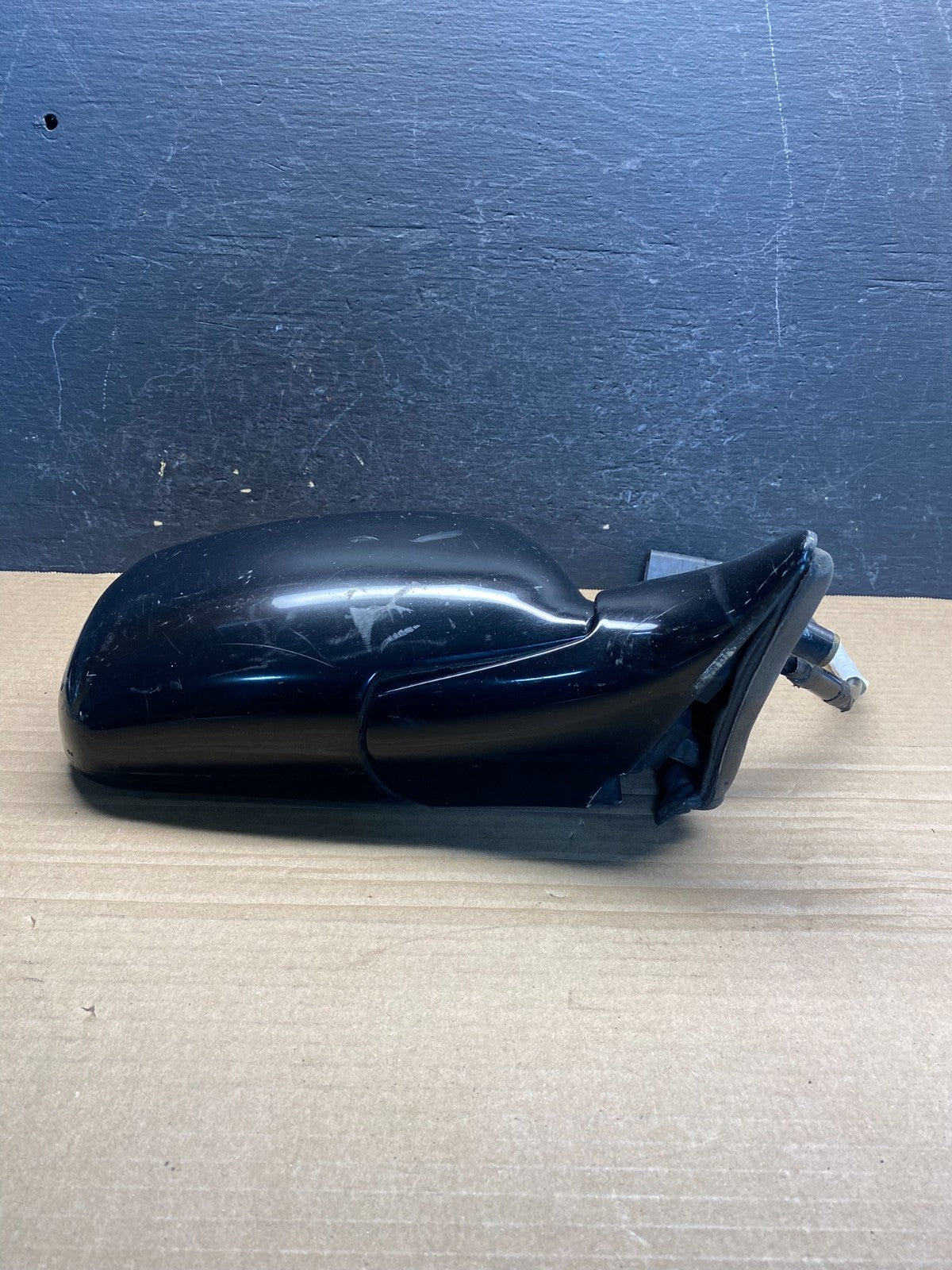 2004 to 2011 Lincoln Town Car Right Passenger View Heated Door Mirror AF0120 DW3