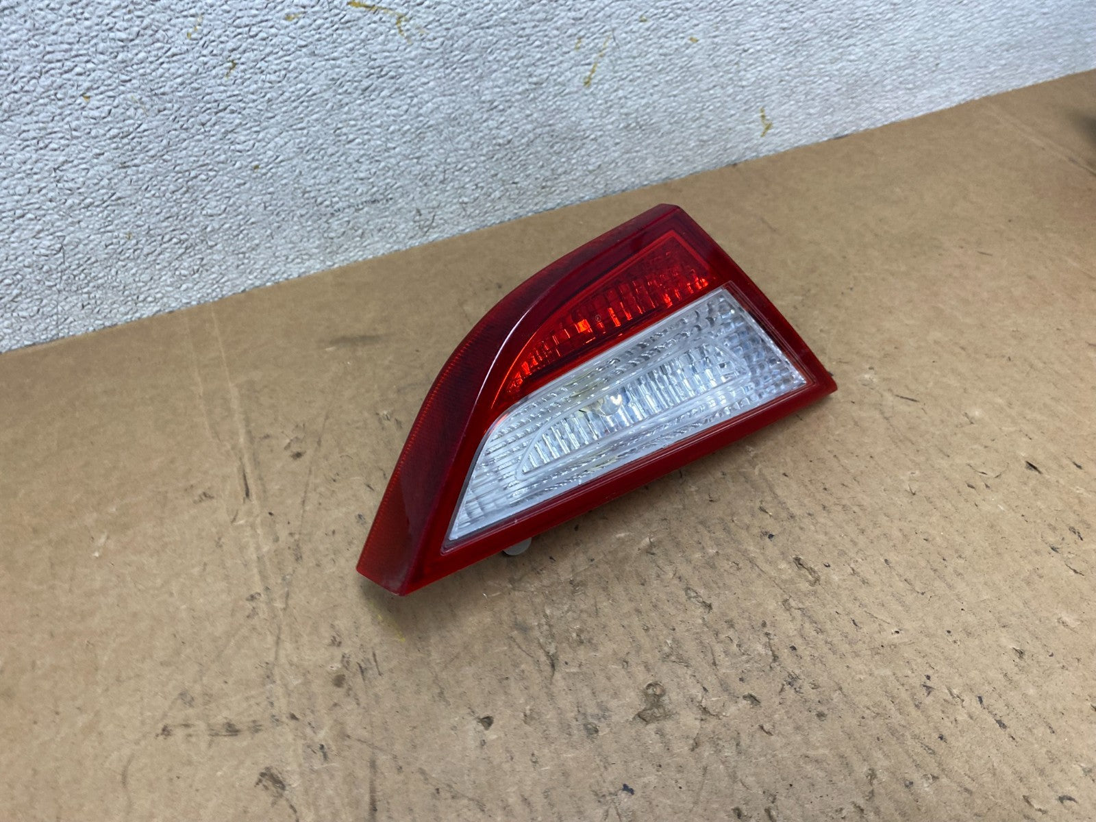 2011 2012 2013 2014 Hyundai Sonata Left Driver Inner Tail Light Oem Q7527 DW2