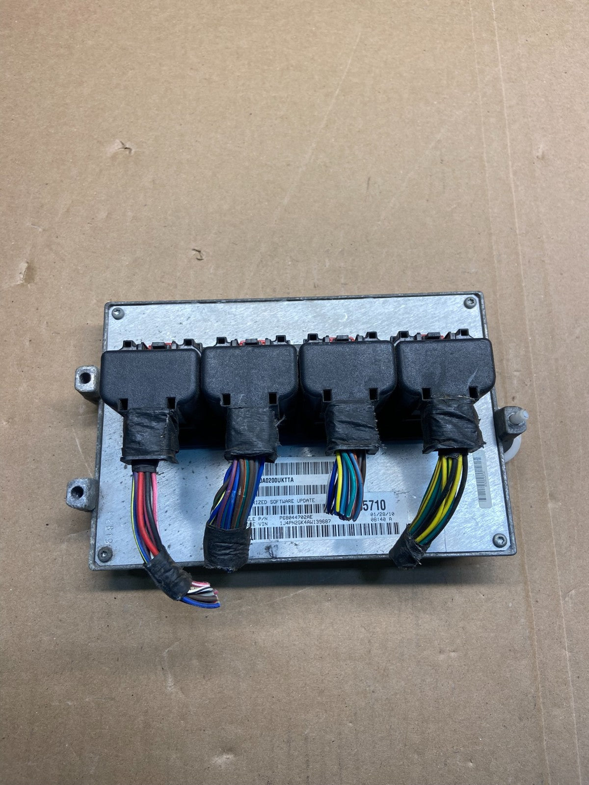 2010 Jeep Liberty Nitro 3.7L Engine Control Unit ECU ECM p68044702ae AG1566 DG0